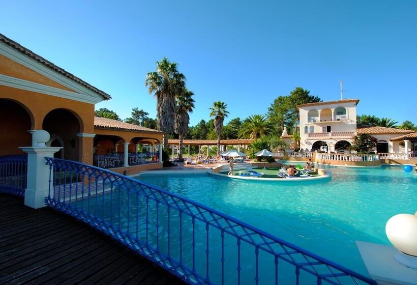 فندق Herdade Lago Real