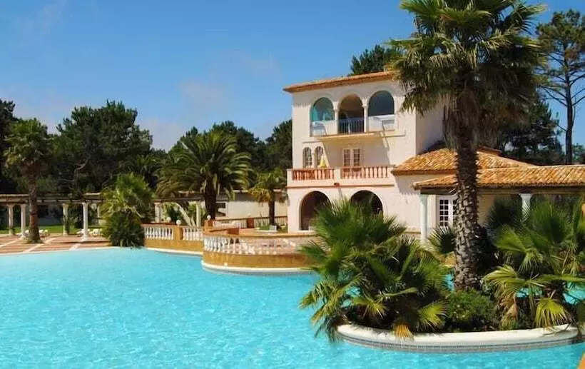 ホテル Herdade Lago Real