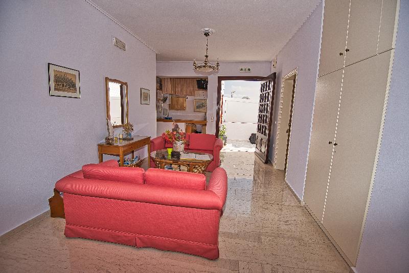 هتل Irini S Rooms