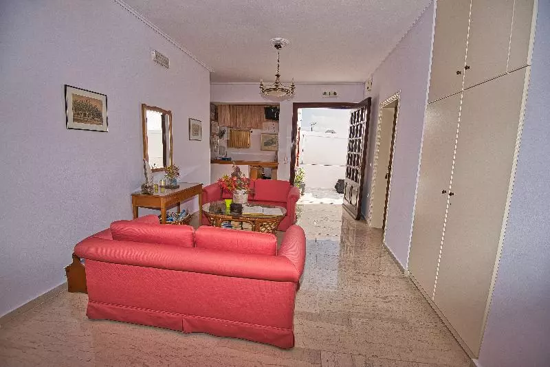 هتل Irini S Rooms