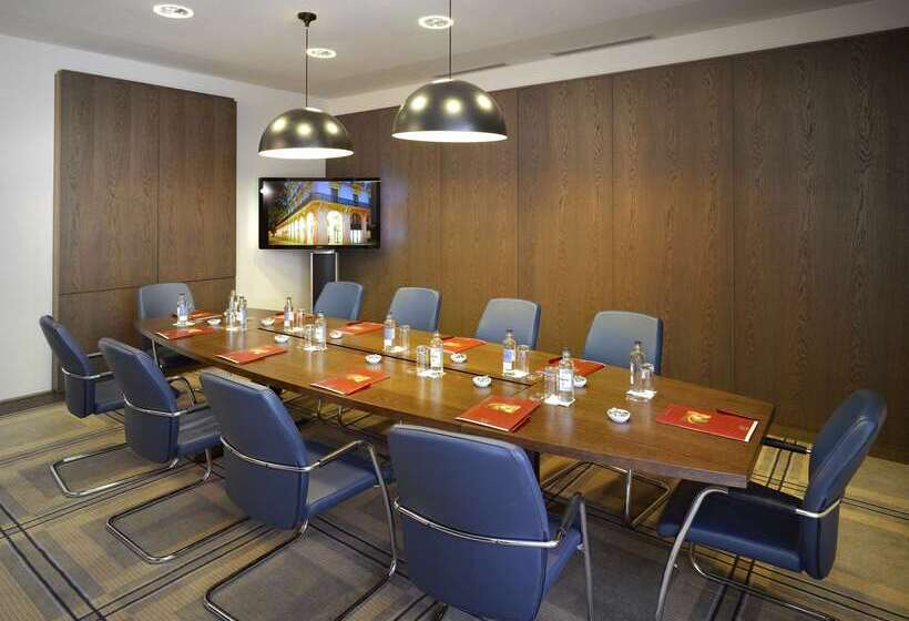 Отель Miiro Borneta