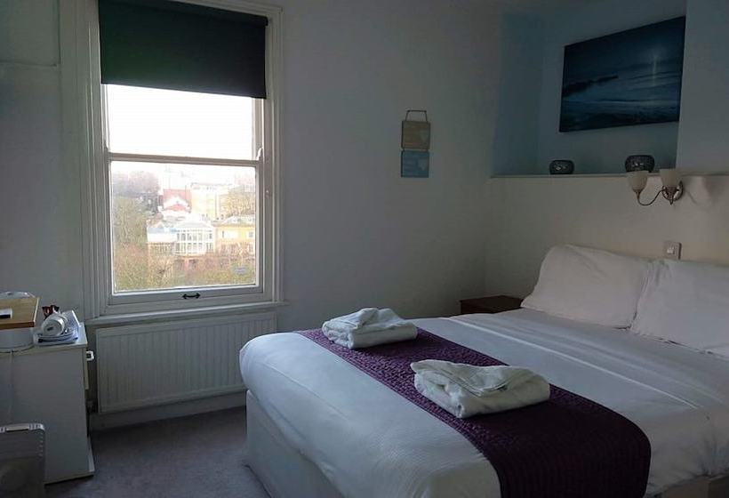 Отель Marine Residence