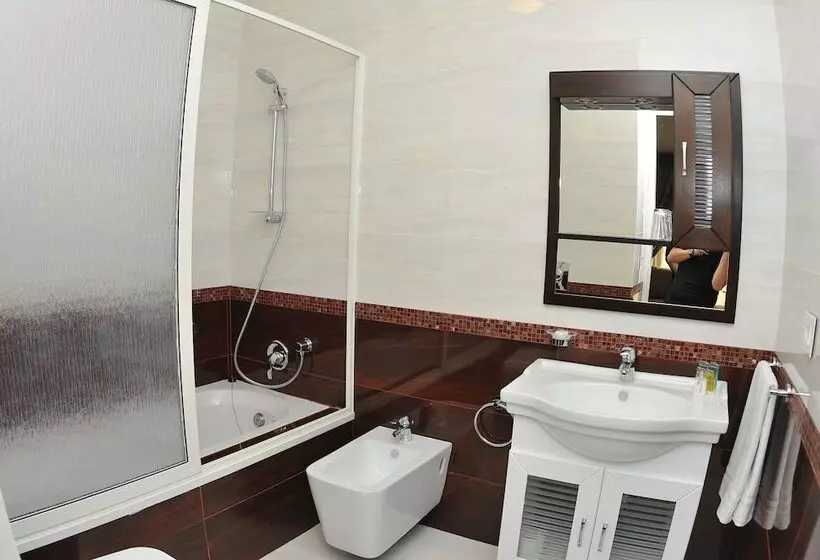 هتل Monoberge Byblos