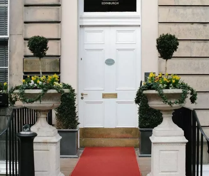 호텔 Nira Caledonia