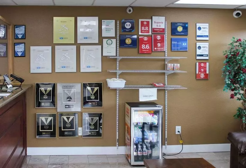 호텔 Rodeway Inn Medford South I 5