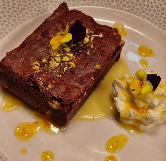 בית מלון כפרי Slaters Country Inn