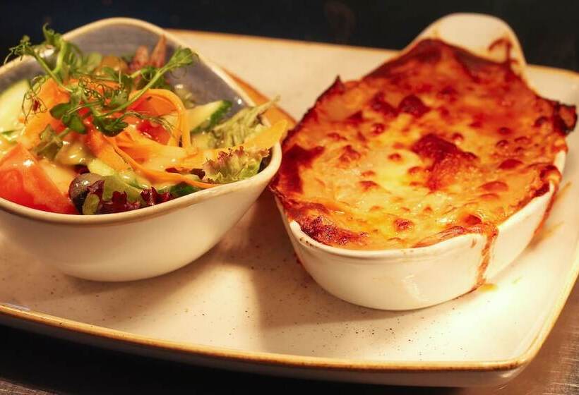 בית מלון כפרי Slaters Country Inn