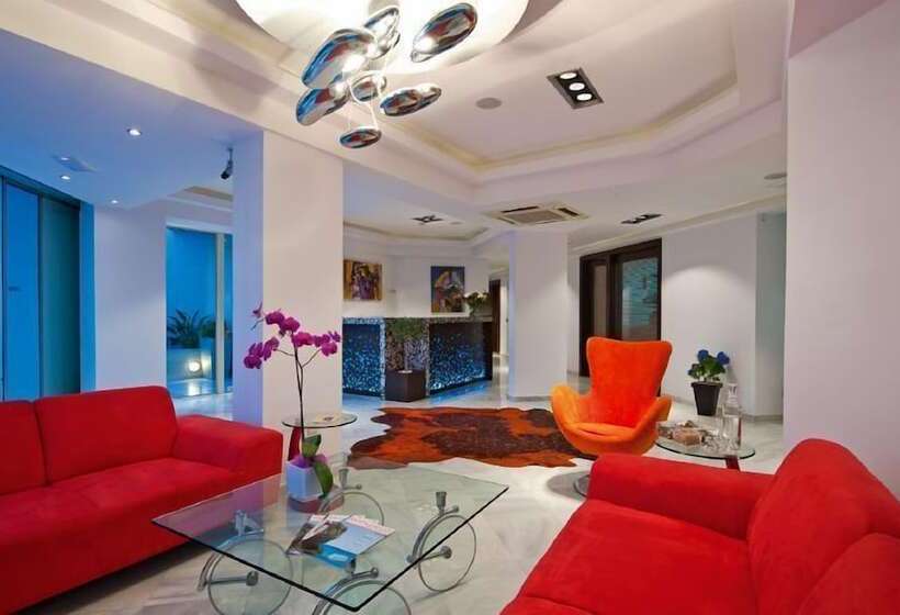 Steris Elegant Beach Hotel & Apartments