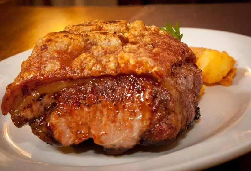 酒店 The Lamplighter Dining ~ Rooms