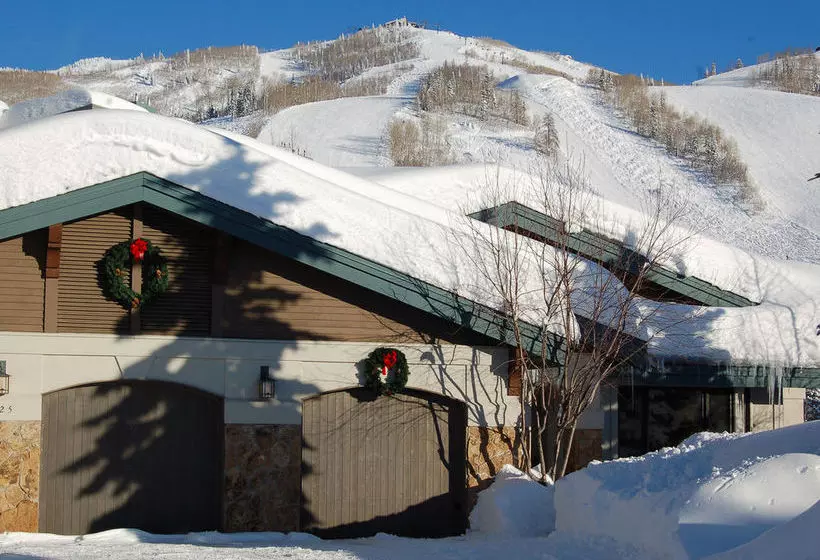 فندق The Trails At Storm Meadows