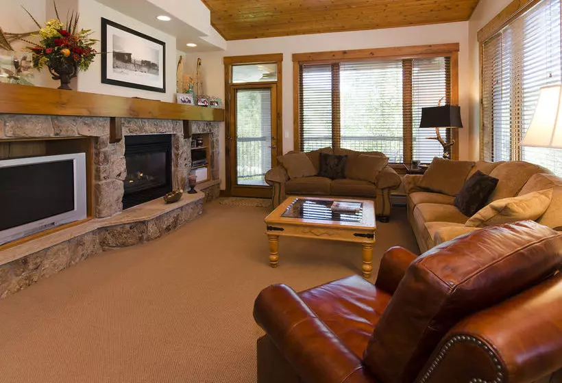 فندق The Trails At Storm Meadows