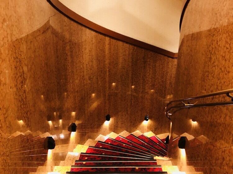 호텔 Tokyo Garden Palace