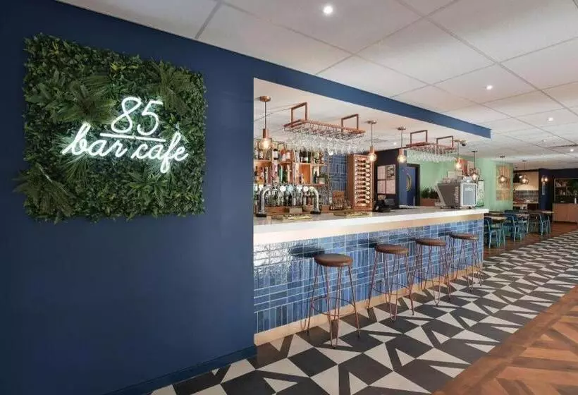 酒店 Travelodge Birmingham Airport