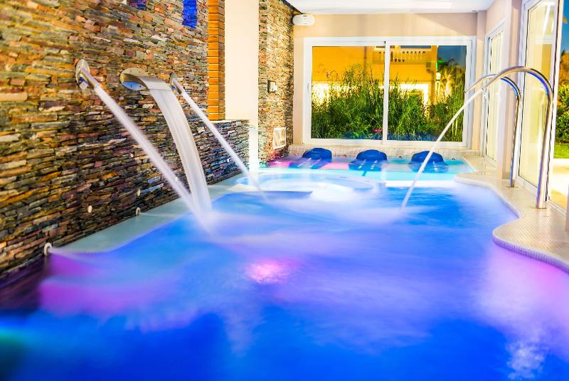 Howard Johnson Hotel Resort Villa De Merlo