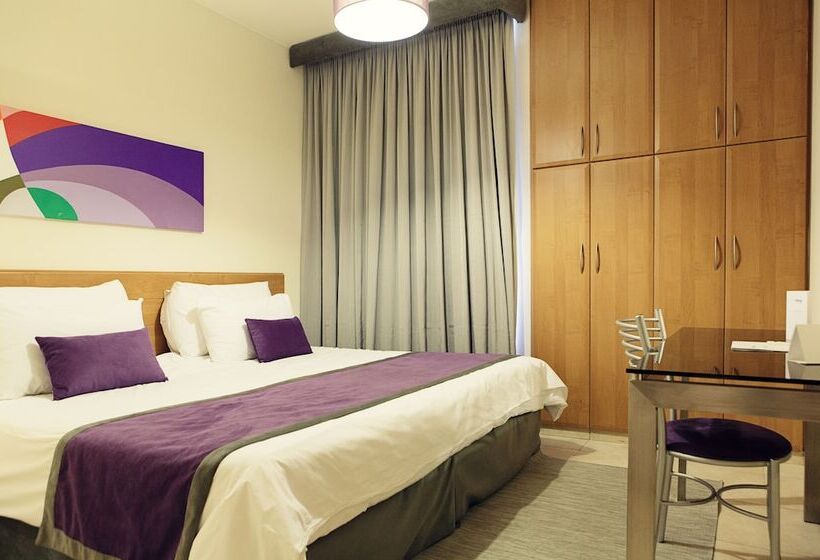 Xpress By Smallville