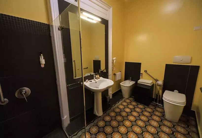 تختخواب و صبحانه Spaccanapoli Comfort Suites