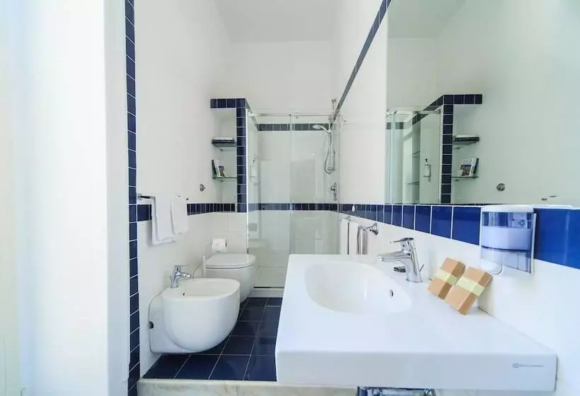 تختخواب و صبحانه Spaccanapoli Comfort Suites