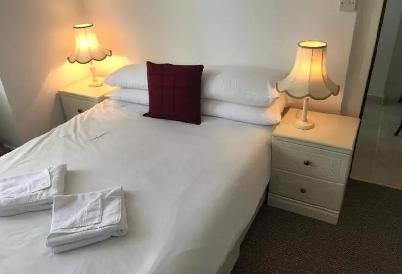 Carlton Court Hotel Eastbourne