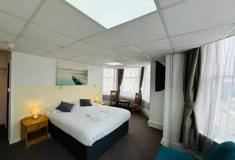 Carlton Court Hotel Eastbourne