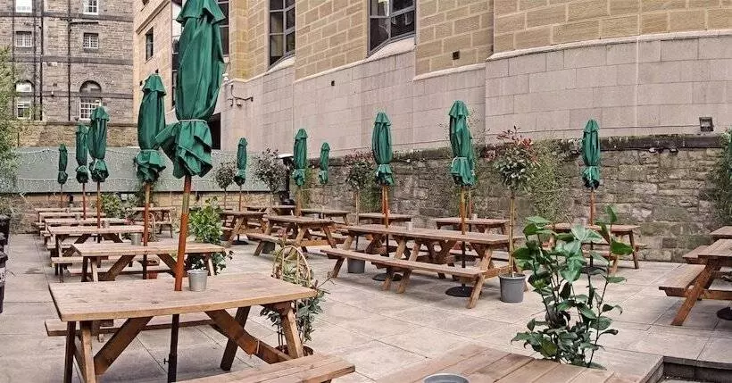 Cowgate Tourist Hostel