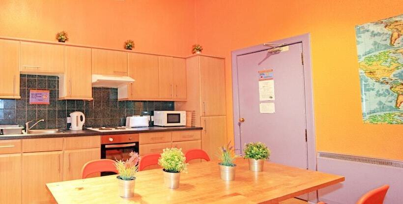 Cowgate Tourist Hostel