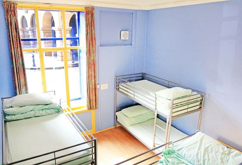 Cowgate Tourist Hostel