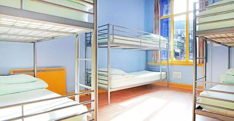 Cowgate Tourist Hostel