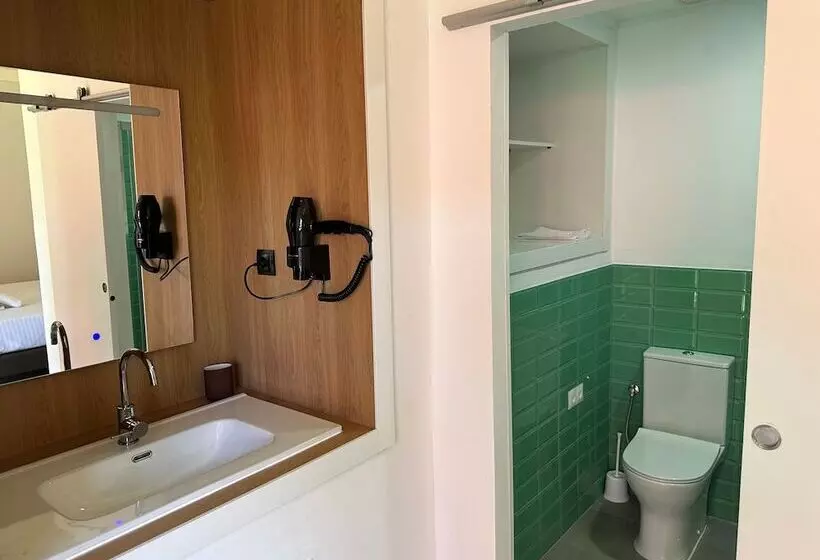 Hostelli Malaga City Suites