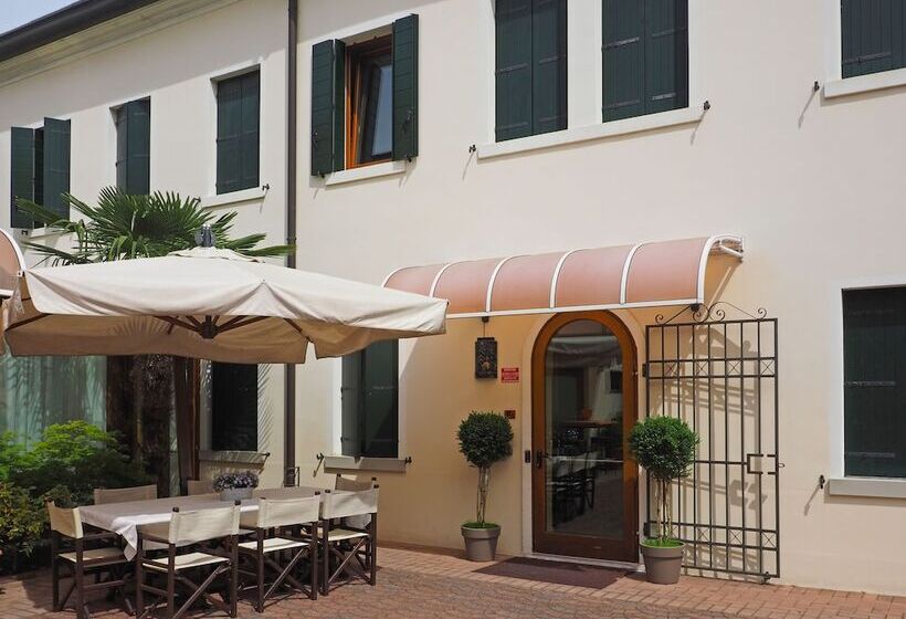 בית מלון כפרי Cris