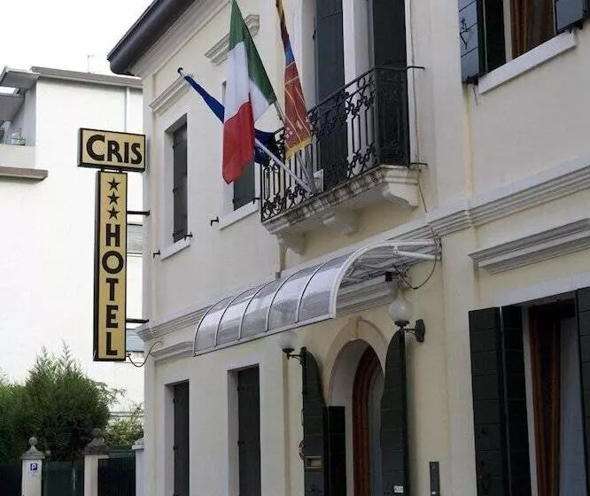 בית מלון כפרי Cris