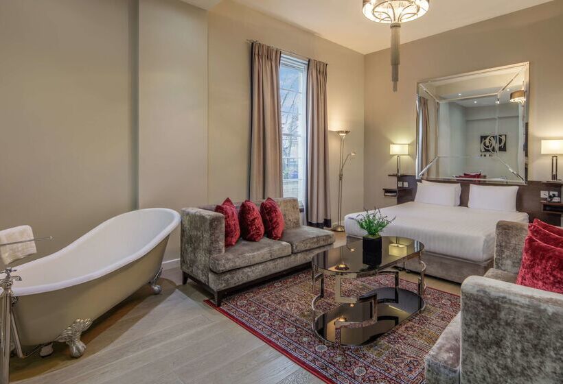 Отель Doubletree By Hilton London Greenwich