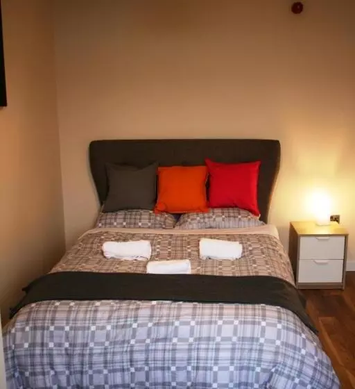 Hotel Premier Lodge Central