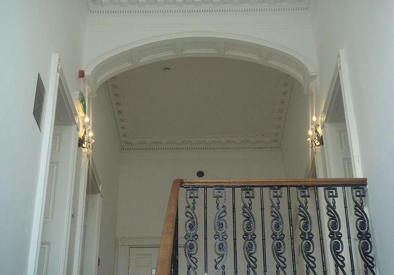 Lomond Airport Hotel