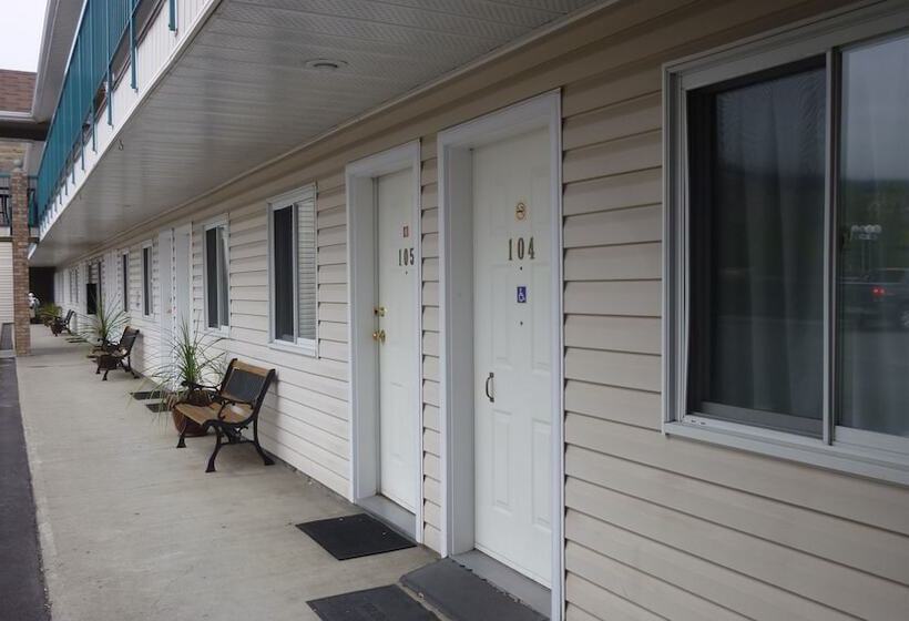 مُتل The Ranchland Inn Kamloops