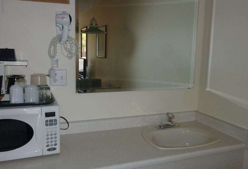 مُتل The Ranchland Inn Kamloops