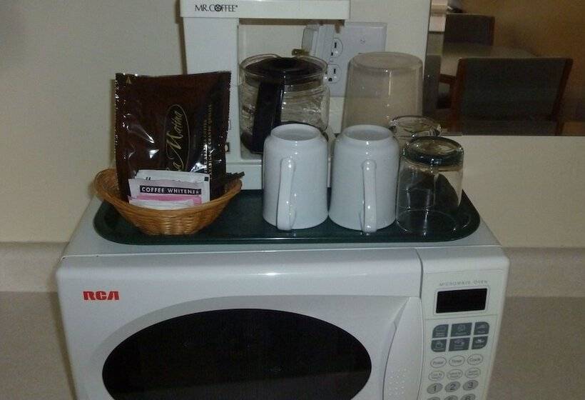 مُتل The Ranchland Inn Kamloops