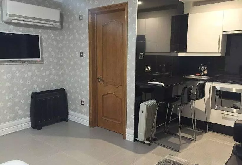 Paddington Apartments