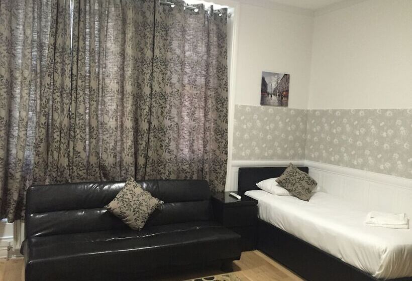 Paddington Apartments