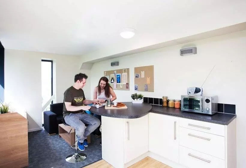 レジデンス Chalmers Street