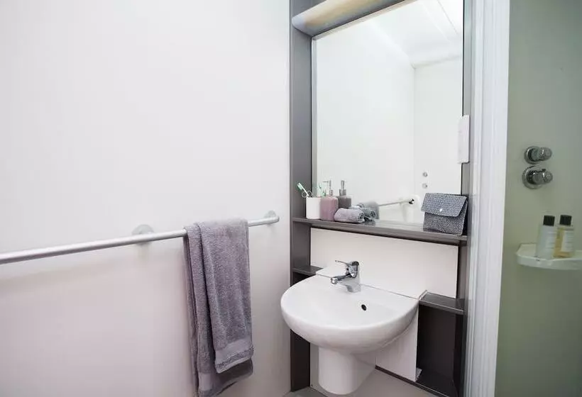 レジデンス Chalmers Street