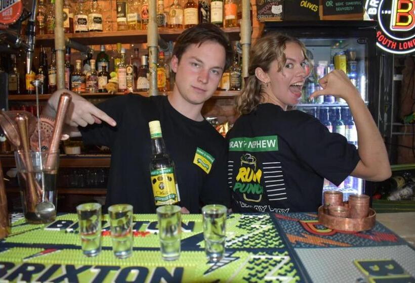 The Walrus Bar And Hostel