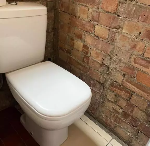 The Walrus Bar And Hostel