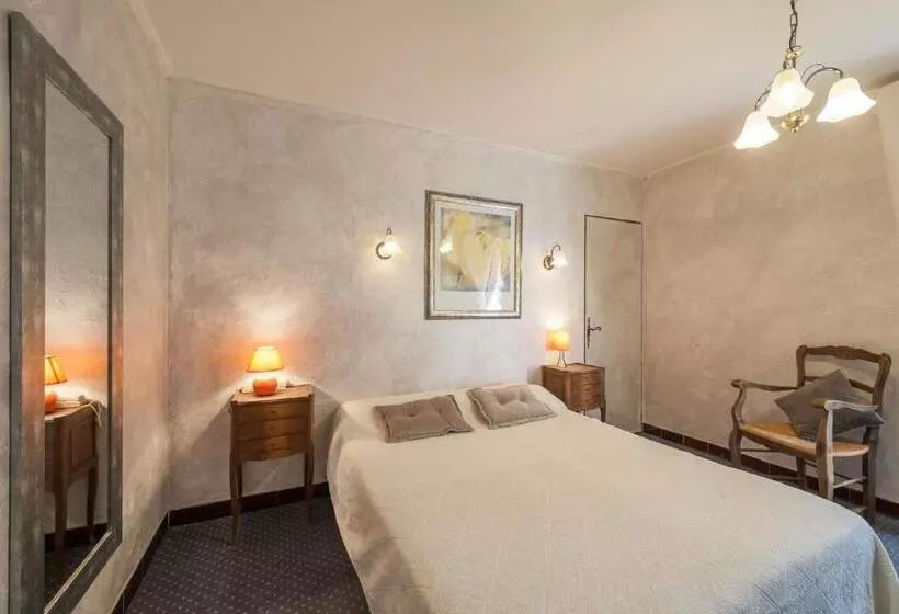 ホテル Lou Pèbre D'aï