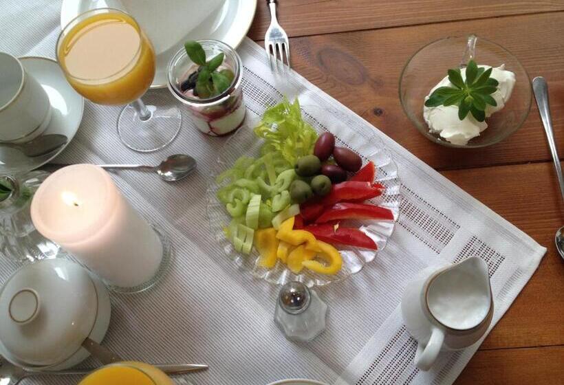 Hotel Schloss Raitenbuch