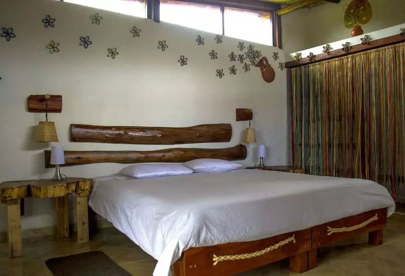 ペンション Monte Verde Cabañas & Camping