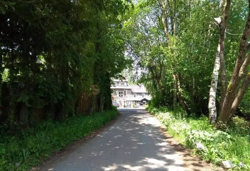 Nocleg ze śniadaniem Llanerch Inn