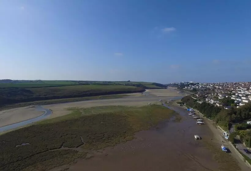 Trevellis Bed And Breakfast