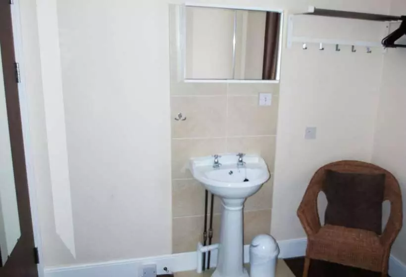 Trevellis Bed And Breakfast