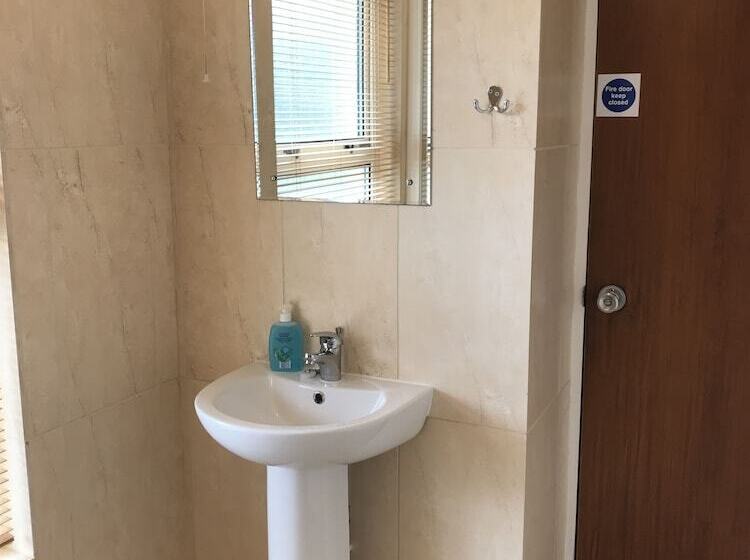 Trevellis Bed And Breakfast