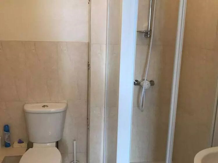 Trevellis Bed And Breakfast